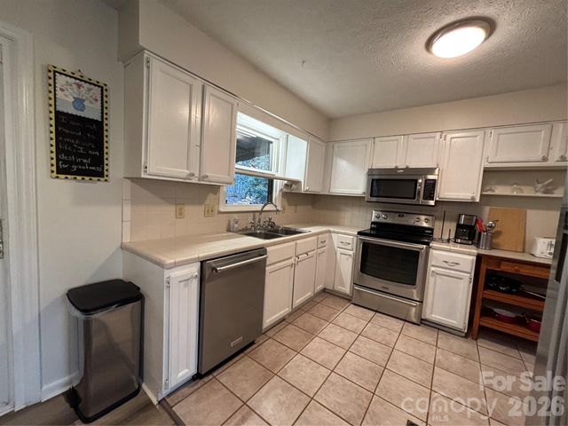 164 Bartlett Street, Asheville, NC 28801