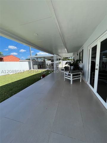 10521 Caribbean Blvd, Cutler Bay, FL 33189