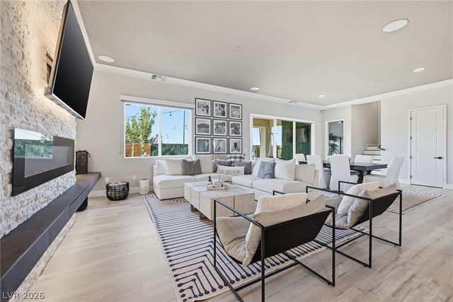 8568 Foundry Branch Lane, Las Vegas, NV 89113