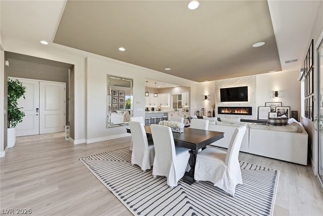 8568 Foundry Branch Lane, Las Vegas, NV 89113