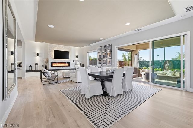 8568 Foundry Branch Lane, Las Vegas, NV 89113