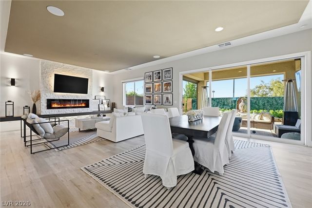 8568 Foundry Branch Lane, Las Vegas, NV 89113