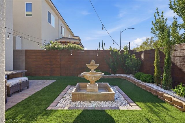 8568 Foundry Branch Lane, Las Vegas, NV 89113