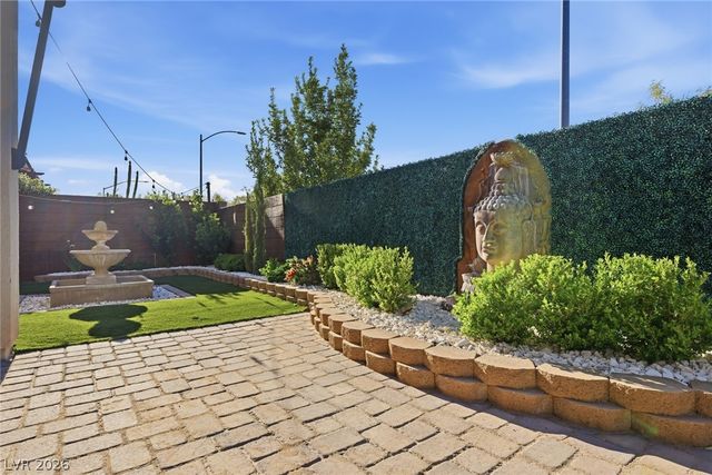 8568 Foundry Branch Lane, Las Vegas, NV 89113