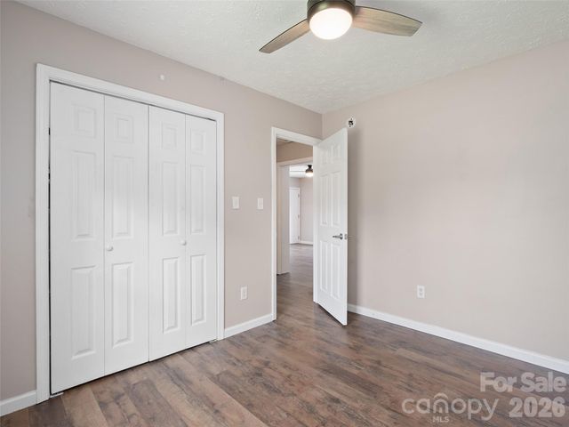 237 Camelot Drive B, Waynesville, NC 28786