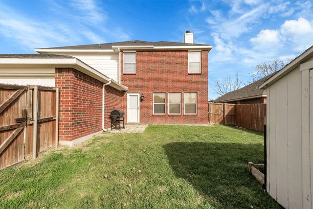105 Forest Park Lane, Red Oak, TX 75154