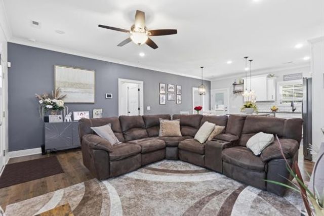 208 15th Ave, E, Springfield, TN 37172
