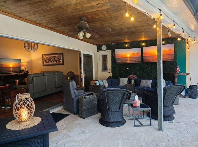 1129 W Rainwood Cir W, Palm Beach Gardens, FL 33410