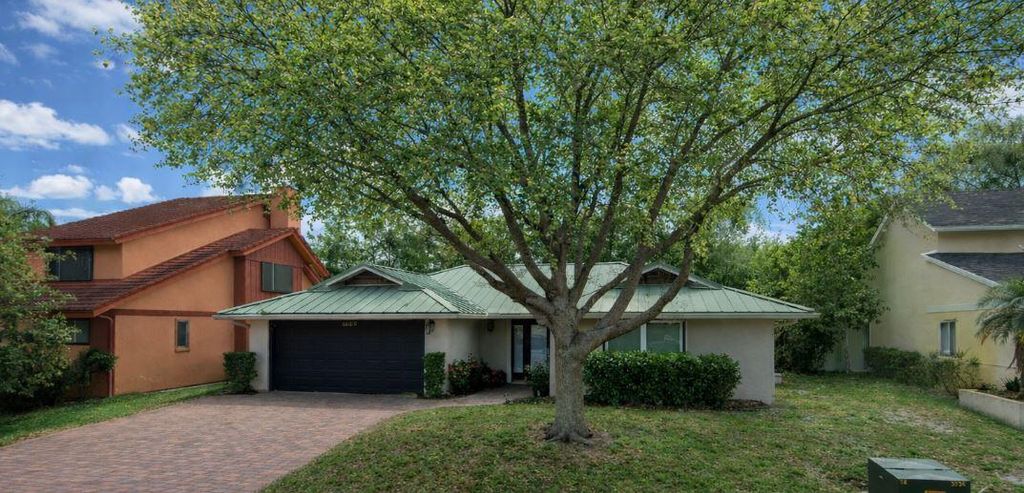 1129 W Rainwood Cir W, Palm Beach Gardens, FL 33410