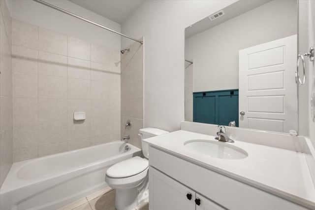 6910 Prairieside Trail, Venus, TX 76084