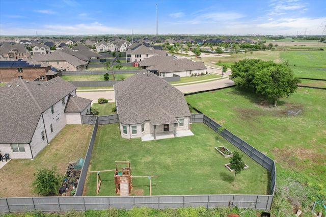 6910 Prairieside Trail, Venus, TX 76084