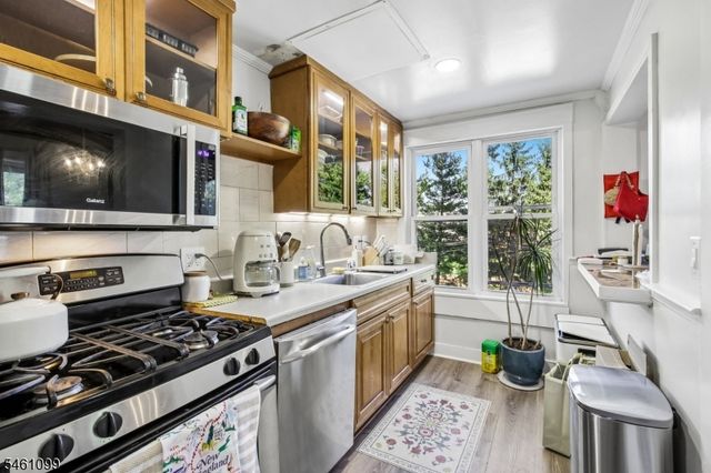 48 Kent Place Blvd, Summit City, NJ 07901