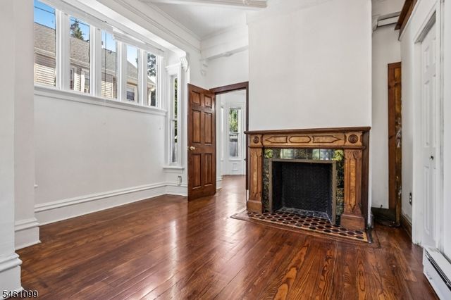 48 Kent Place Blvd, Summit City, NJ 07901