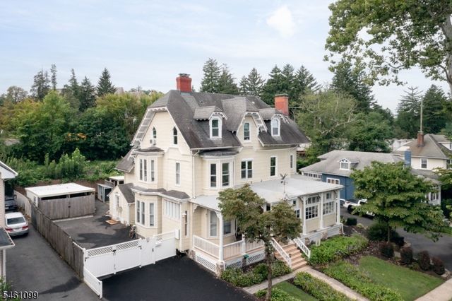 48 Kent Place Blvd, Summit City, NJ 07901
