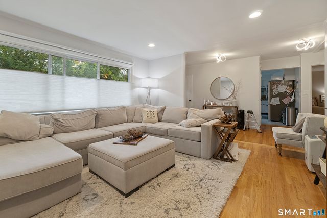 14 Ninth Lane, Ridgefield, CT 06877