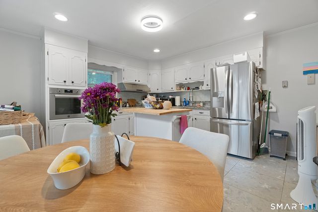 14 Ninth Lane, Ridgefield, CT 06877