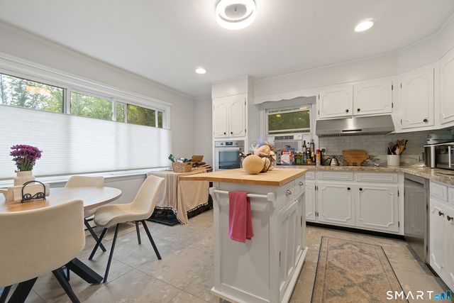 14 Ninth Lane, Ridgefield, CT 06877