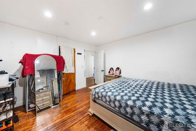 720 Charles Street, South Amboy, NJ 08879