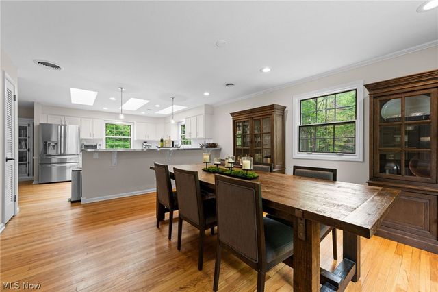 2000 Berkshire Road, Gates Mills, OH 44040