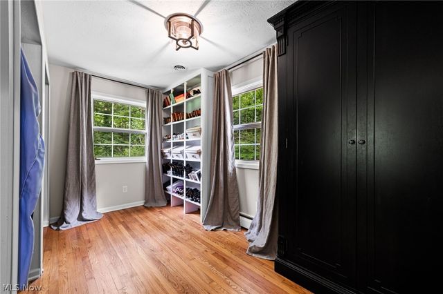 2000 Berkshire Road, Gates Mills, OH 44040