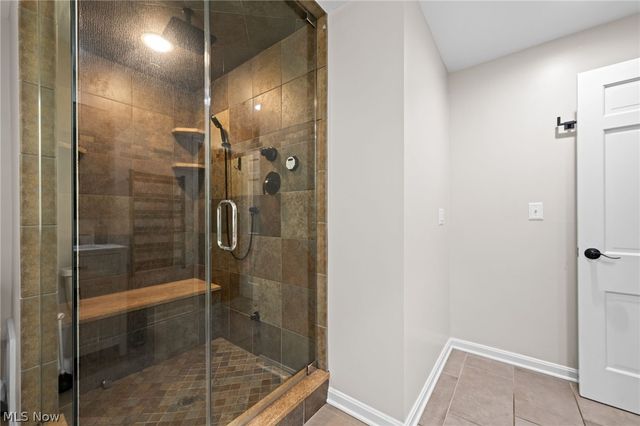 2000 Berkshire Road, Gates Mills, OH 44040
