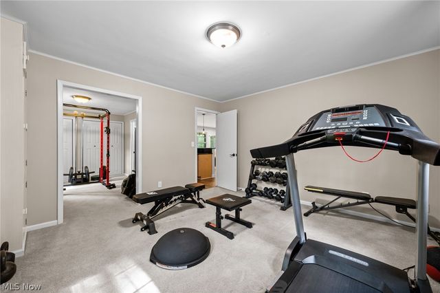 2000 Berkshire Road, Gates Mills, OH 44040