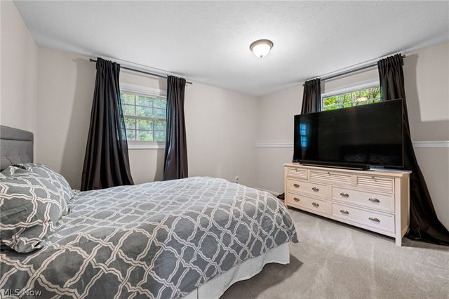 2000 Berkshire Road, Gates Mills, OH 44040
