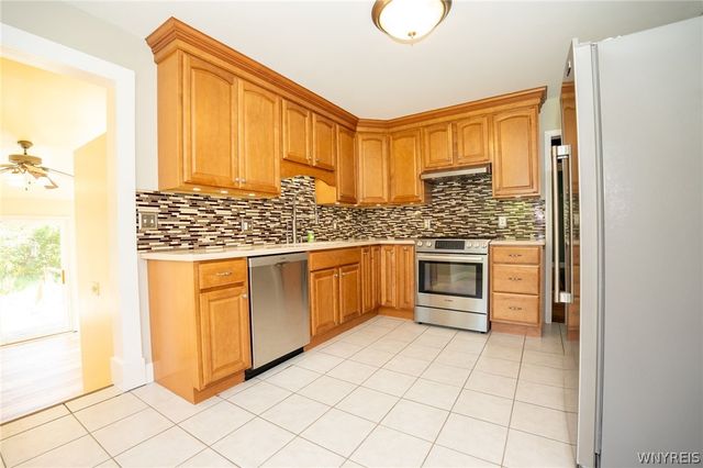 5201 Scranton Road, Hamburg, NY 14075
