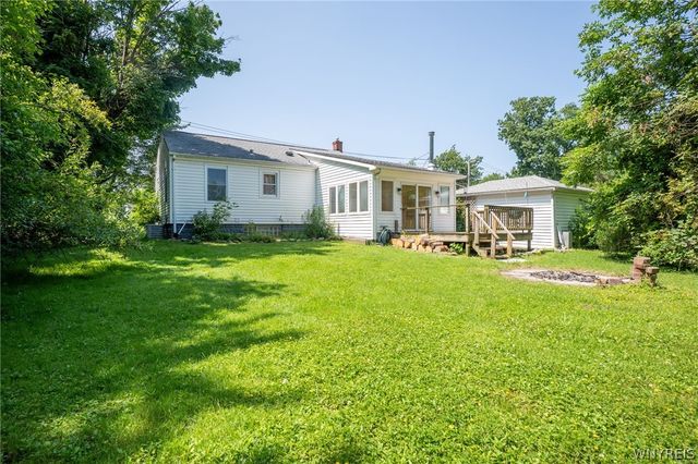 5201 Scranton Road, Hamburg, NY 14075