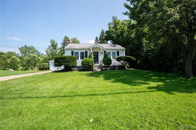 5201 Scranton Road, Hamburg, NY 14075