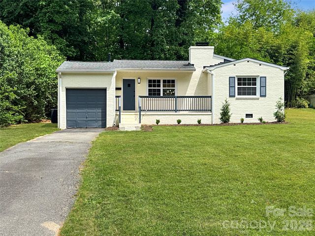 4065 Hiddenbrook Drive, Charlotte, NC 28205