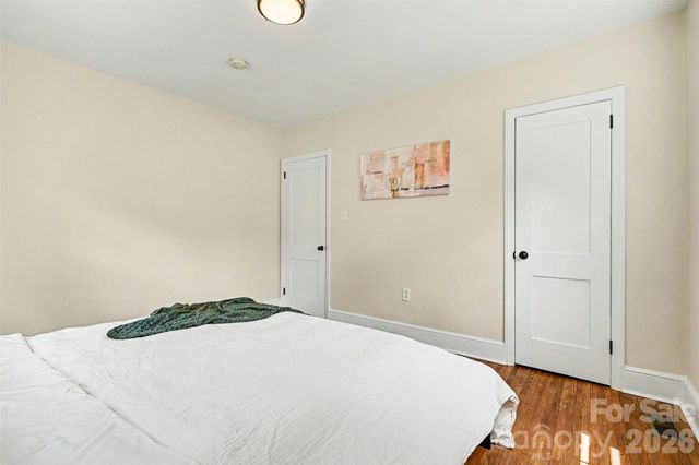 4065 Hiddenbrook Drive, Charlotte, NC 28205