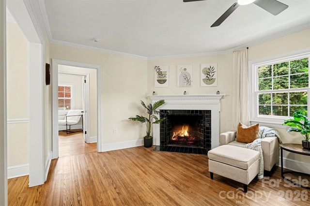 4065 Hiddenbrook Drive, Charlotte, NC 28205
