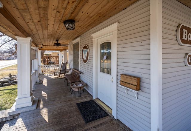 400 Mount Olive Street, Siloam Springs, AR 72761