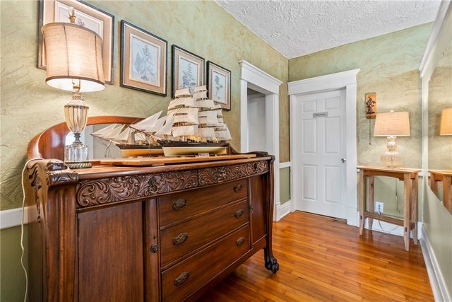 400 Mount Olive Street, Siloam Springs, AR 72761