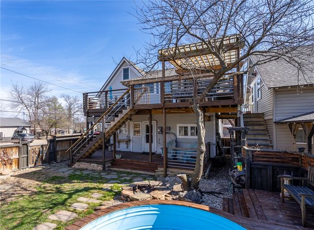 400 Mount Olive Street, Siloam Springs, AR 72761