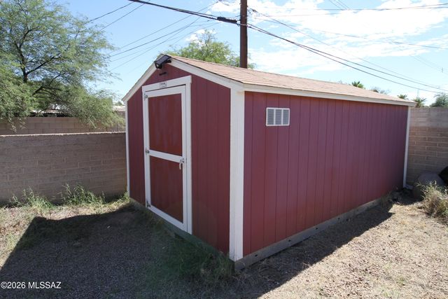 2726 N Baxter Avenue, Tucson, AZ 85716