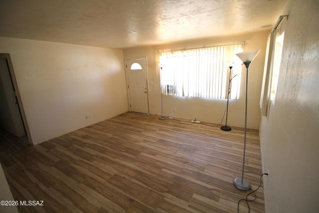 2726 N Baxter Avenue, Tucson, AZ 85716
