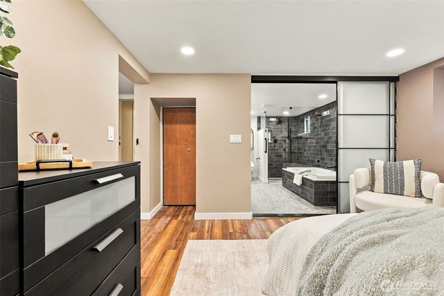5503 4th Avenue NW, Seattle, WA 98107
