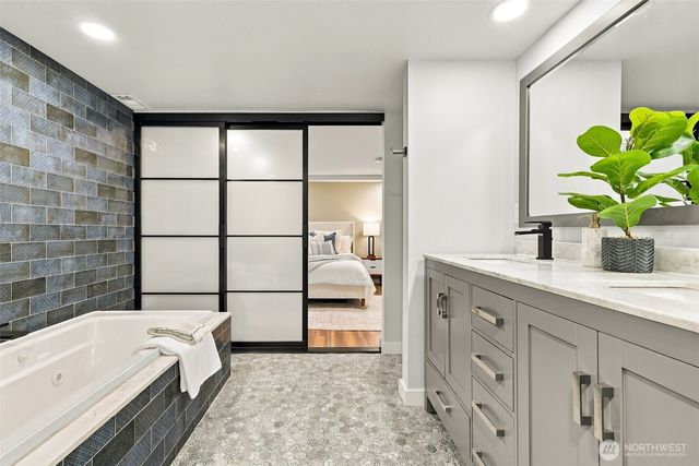 5503 4th Avenue NW, Seattle, WA 98107
