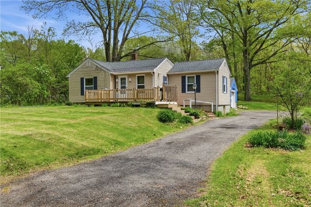 105 William Henry Road, Scituate, RI 02857