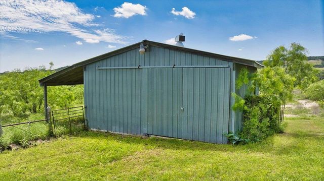 1630 County Road 335, Burnet, TX 78611