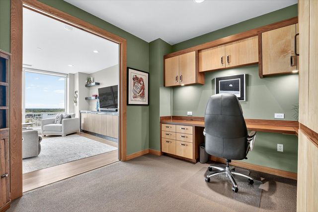 3209 Galleria 1406, Edina, MN 55435