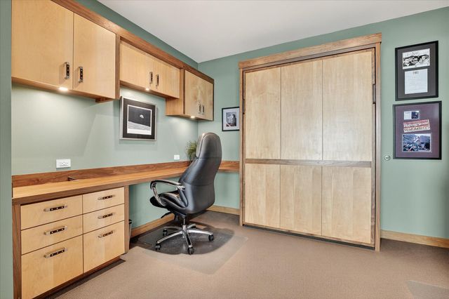 3209 Galleria 1406, Edina, MN 55435