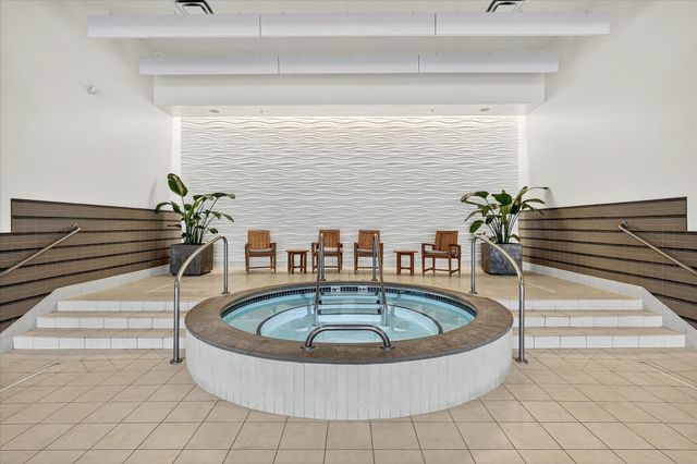 3209 Galleria 1406, Edina, MN 55435