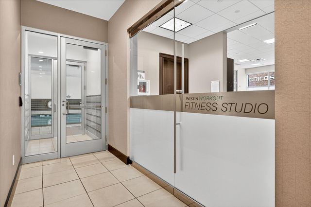 3209 Galleria 1406, Edina, MN 55435