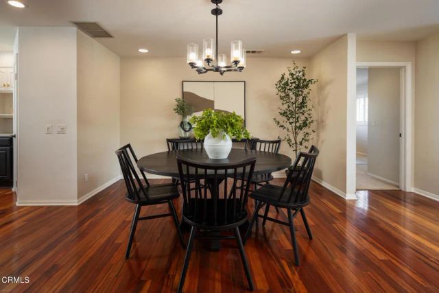 2462 Pierpont Boulevard, Ventura, CA 93001