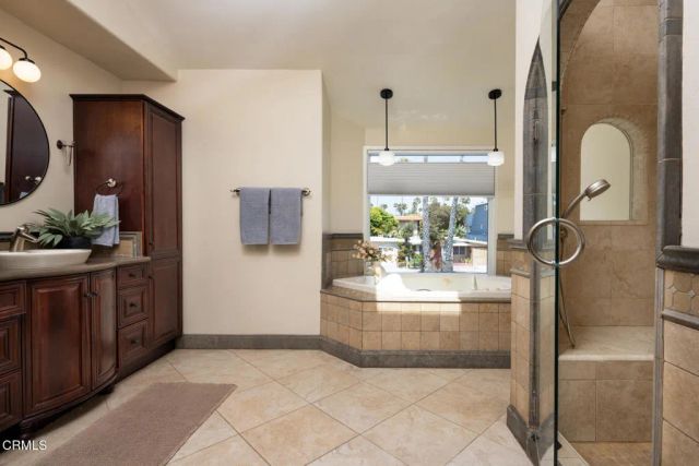 2462 Pierpont Boulevard, Ventura, CA 93001