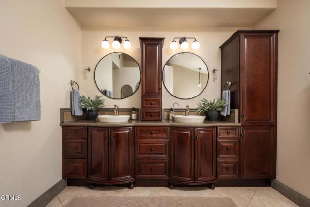 2462 Pierpont Boulevard, Ventura, CA 93001