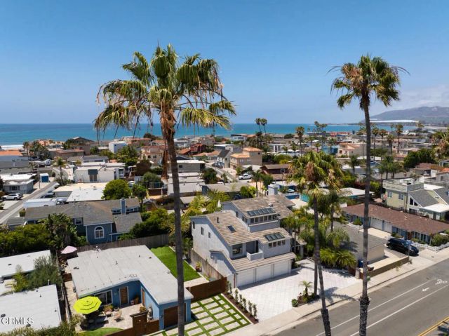 2462 Pierpont Boulevard, Ventura, CA 93001